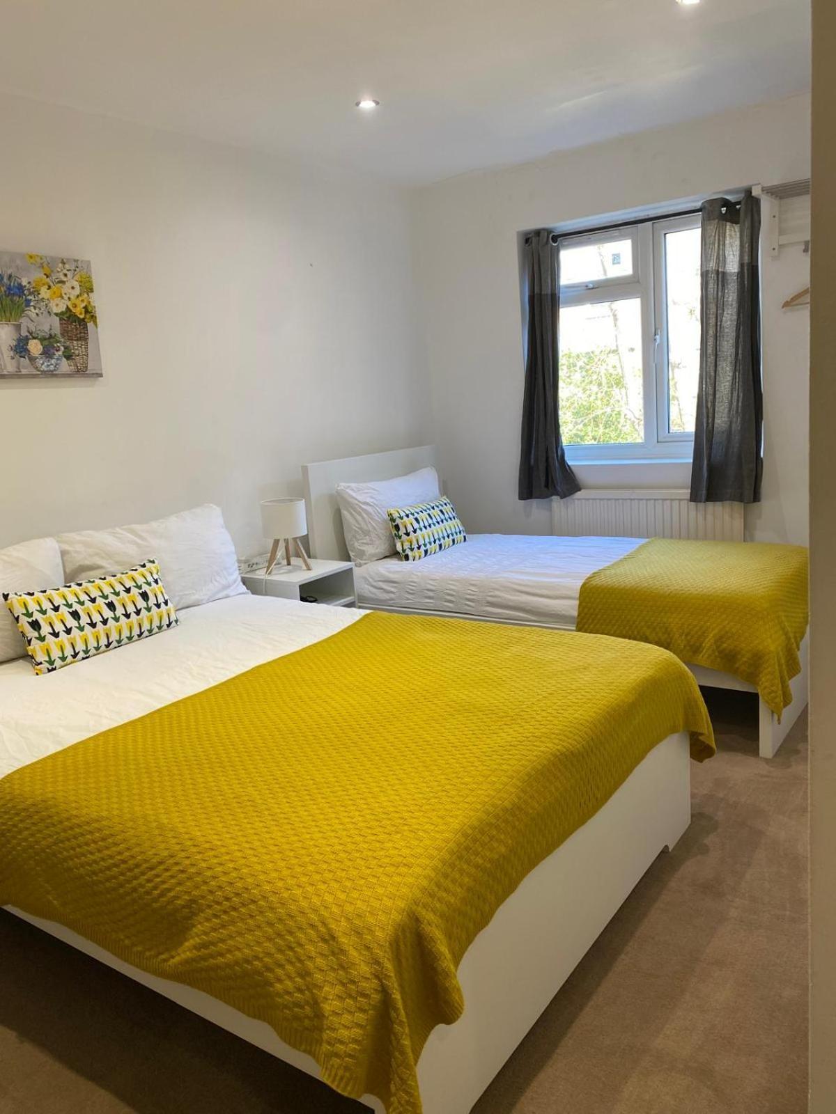 Fabulous Private Bedrooms Near Euston Station, Londres