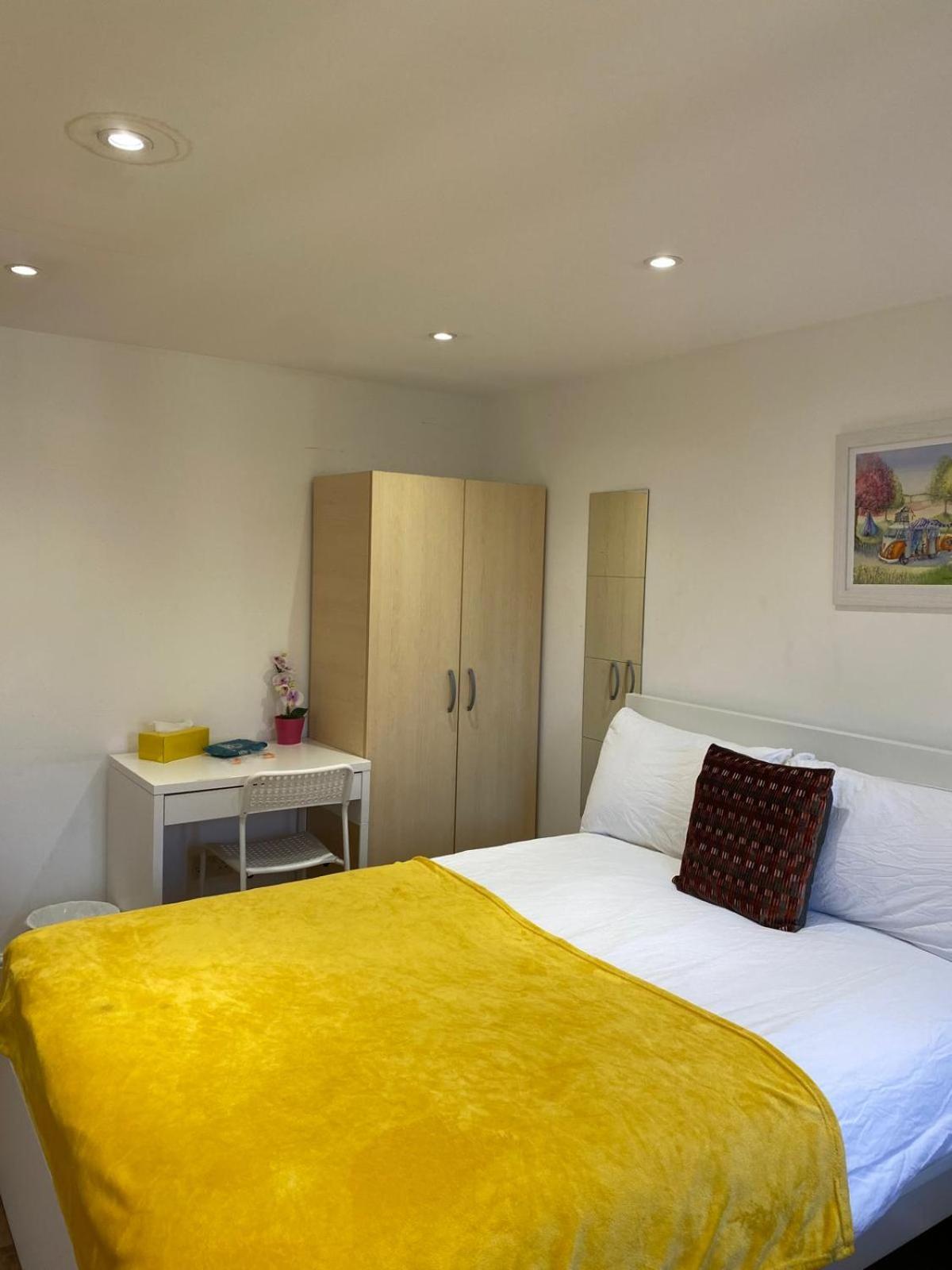 Fabulous Private Bedrooms Near Euston Station, Quarto em Acomodações Particulares *