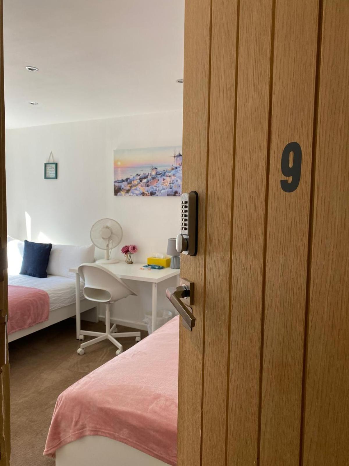 Fabulous Private Bedrooms Near Euston Station, Habitación en casa particular *
